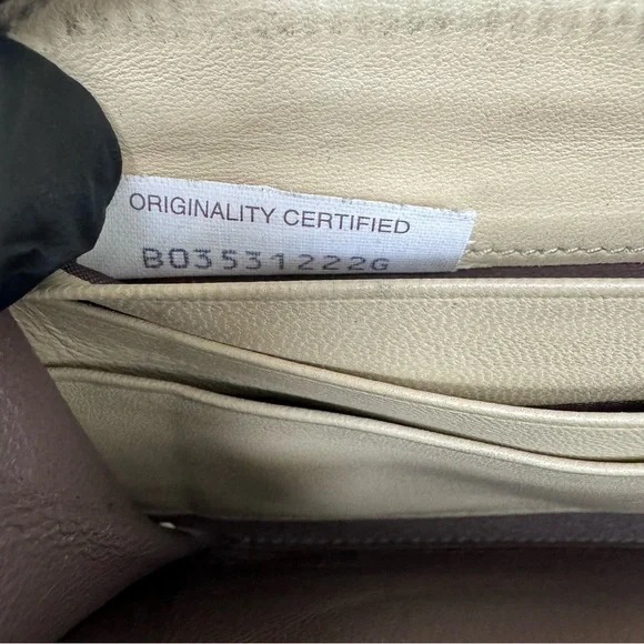 **SOLD** Bottega Veneta Intrecciato Long Wallet - Picture 8 of 13